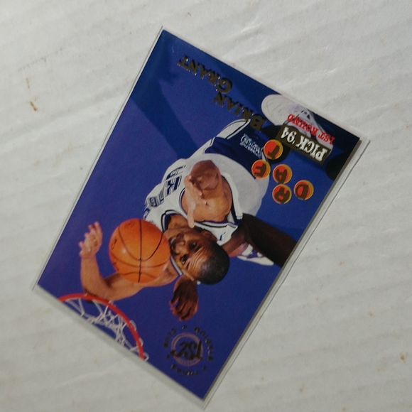 1995-96 TOPPS STADIUM CLUB BRIAN GRANT SACRAMENTO KINGS #225. - Picture 7 of 7